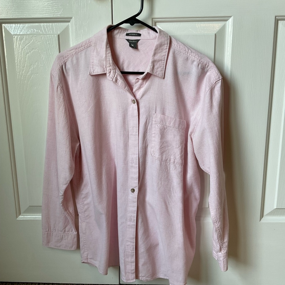 Eddie Bauer Light Pink Casual Button-Down Shirt